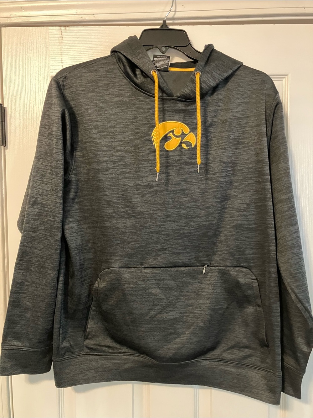 Iowa Hawkeyes Colosseum Gray Yellow Hooded Sweatshirt Mens Size Large